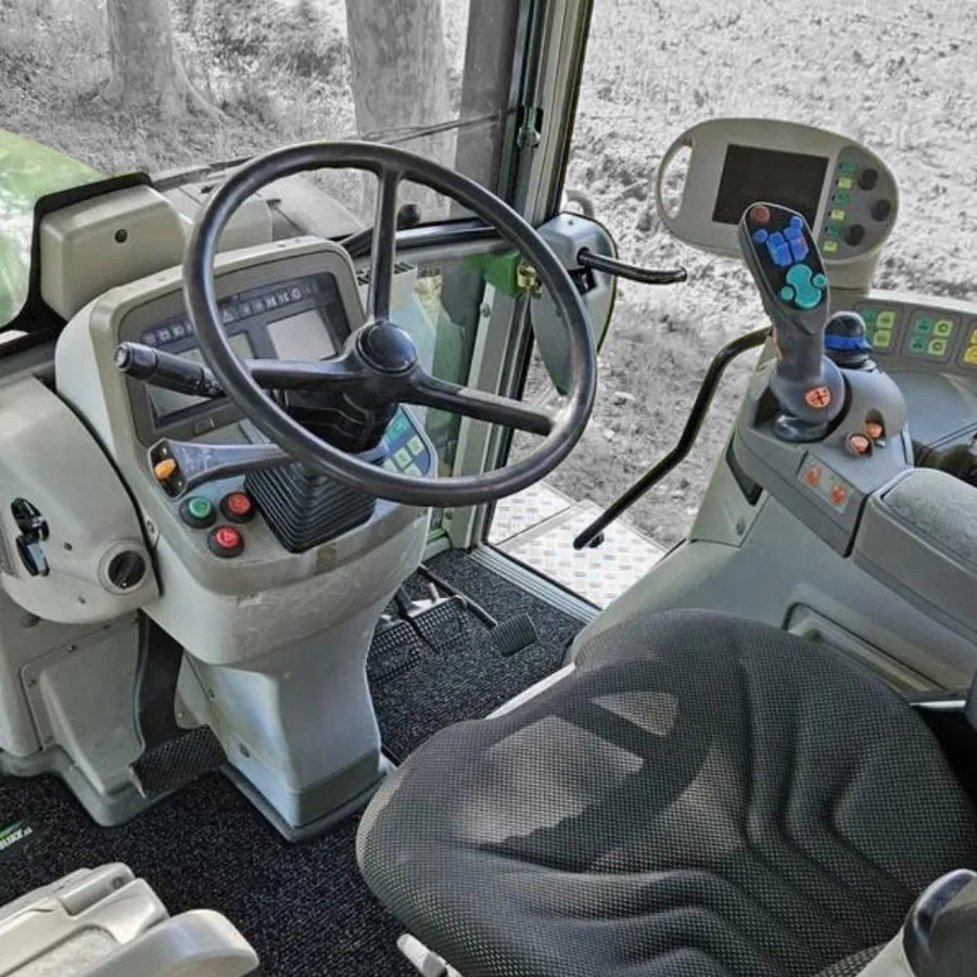 Fendt TMS and Favorit cab – CabGear model selector